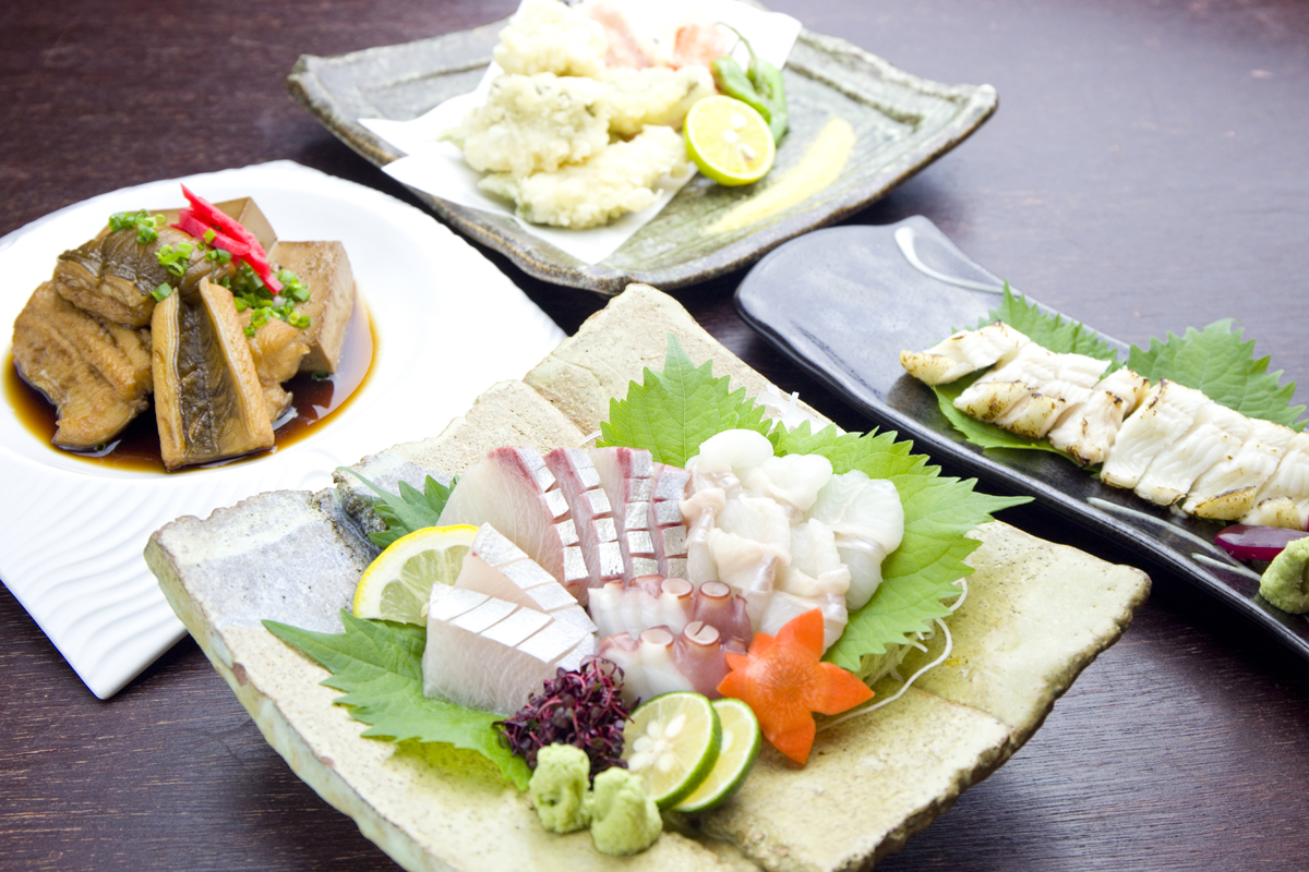 広島名物 穴子料理が堪能できるコースをご紹介